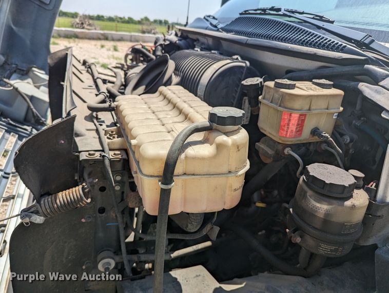 image for item MO9007 2006 Chevrolet C4500  utility / service truck