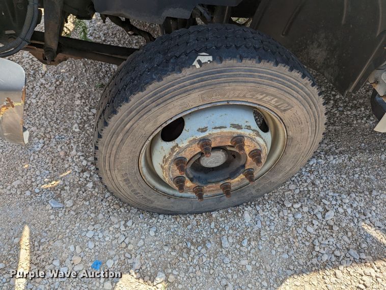 image for item MO9007 2006 Chevrolet C4500  utility / service truck