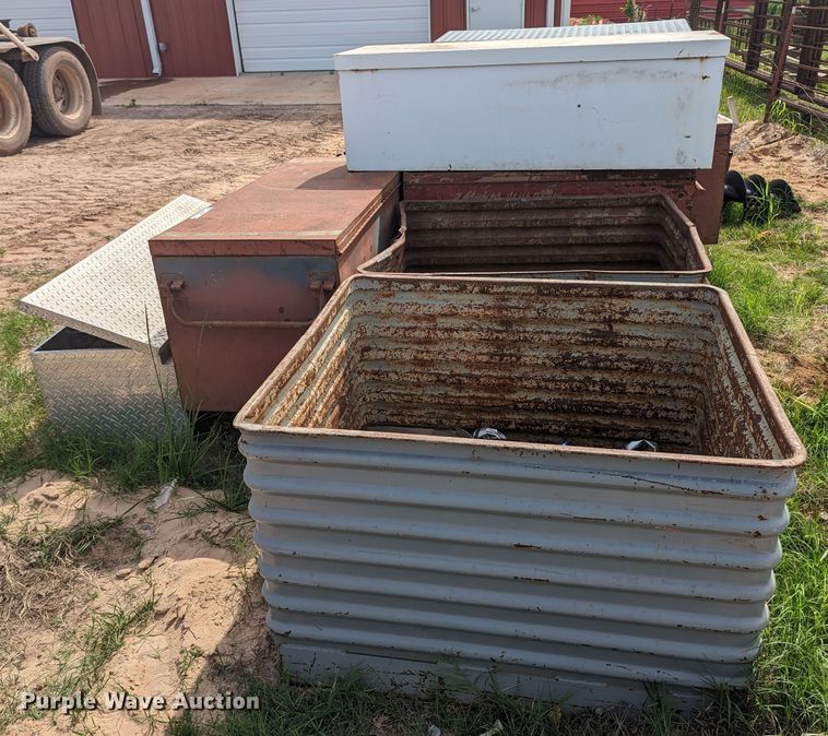 image for item MO9010 (6) toolboxes