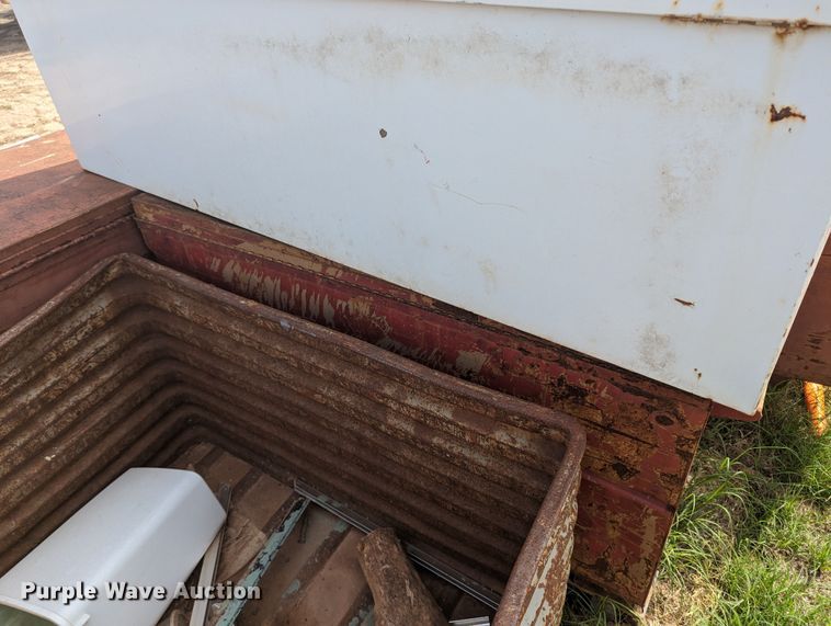 image for item MO9010 (6) toolboxes