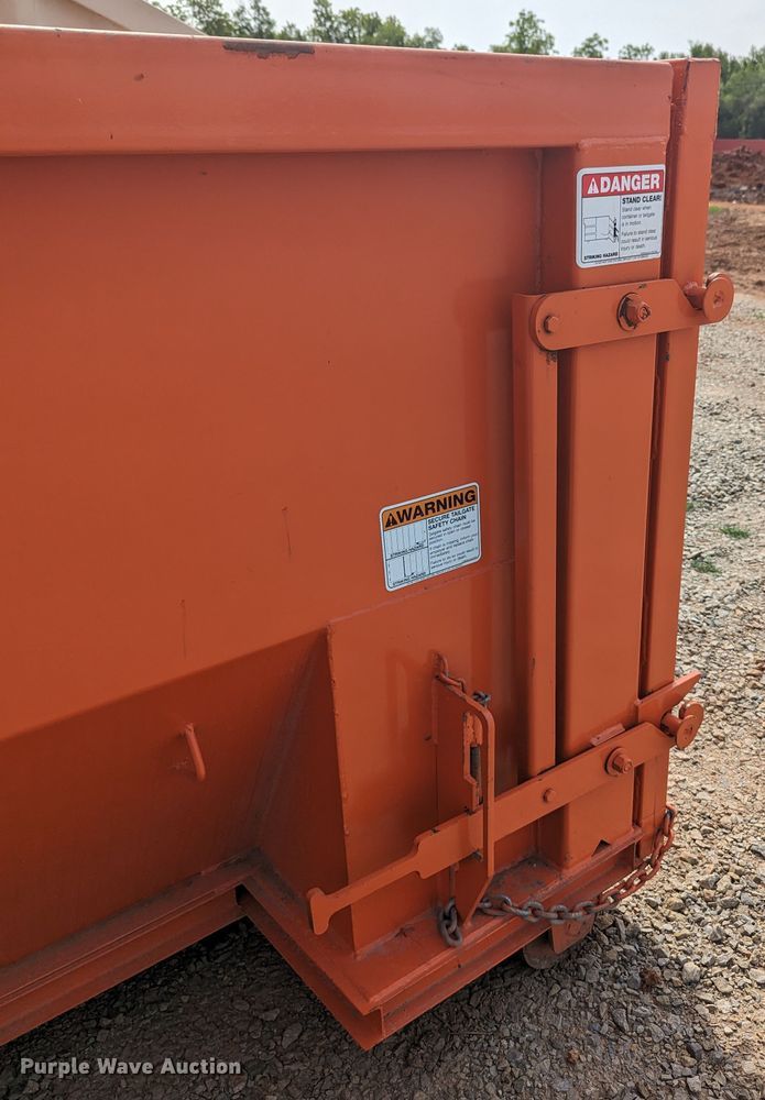 image for item MO9011 Neofab  roll-off dumpster