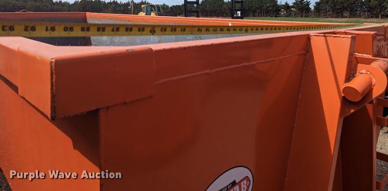 image for item MO9011 Neofab  roll-off dumpster