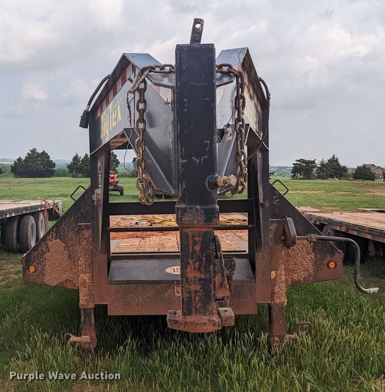 image for item MO9020 2014 Big Tex 25GN-35+5  equipment trailer