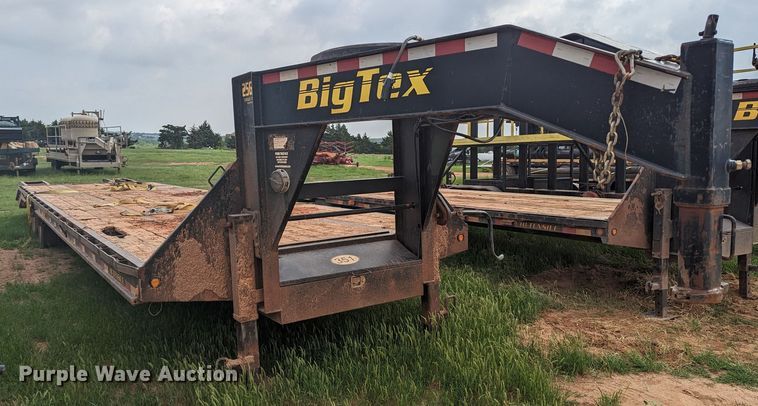 image for item MO9020 2014 Big Tex 25GN-35+5  equipment trailer
