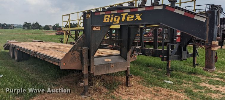 image for item MO9021 2014 Big Tex 22GN-25BK+5CP  equipment trailer