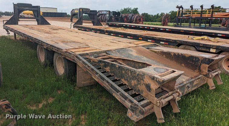 image for item MO9021 2014 Big Tex 22GN-25BK+5CP  equipment trailer