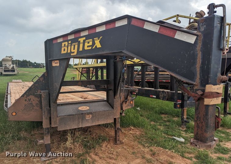 image for item MO9021 2014 Big Tex 22GN-25BK+5CP  equipment trailer