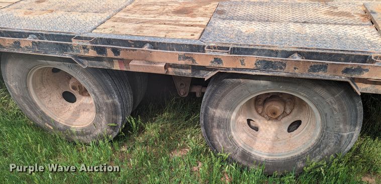 image for item MO9021 2014 Big Tex 22GN-25BK+5CP  equipment trailer