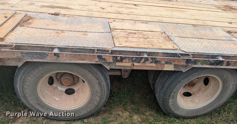 image for item MO9021 2014 Big Tex 22GN-25BK+5CP  equipment trailer