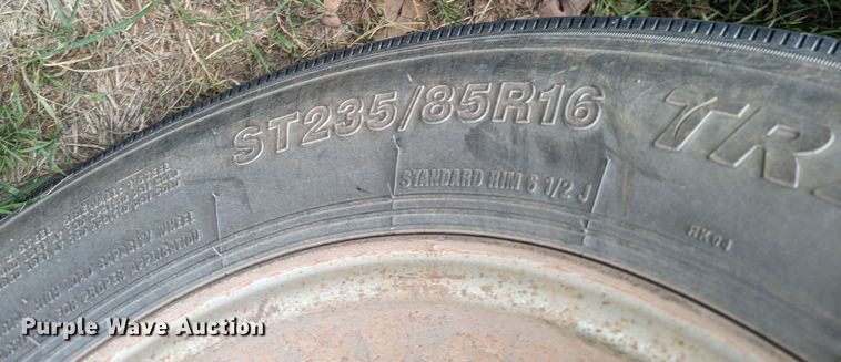 image for item MO9021 2014 Big Tex 22GN-25BK+5CP  equipment trailer