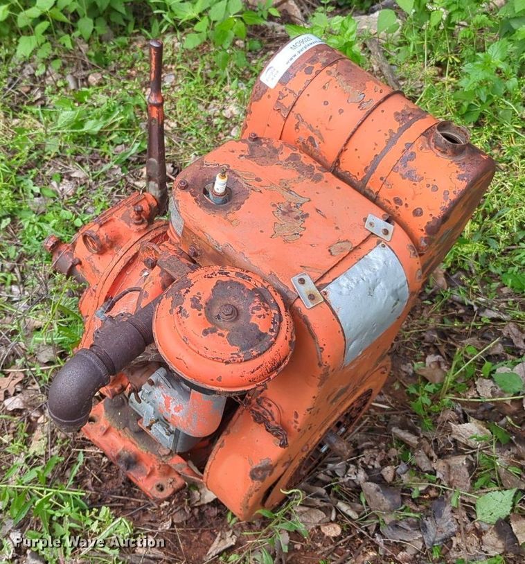 image for item MO9025 Wisconsin  engine