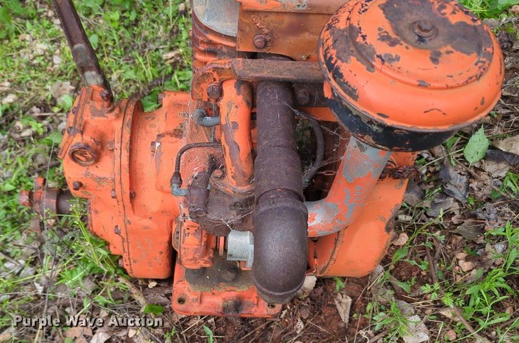 image for item MO9025 Wisconsin  engine