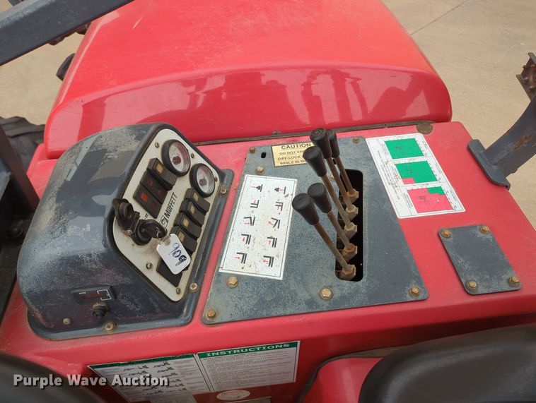 image for item MO9028 2013 Moffett M55  forklift