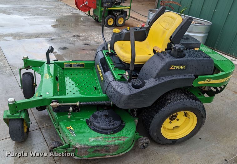 image for item MO9036 John Deere 727  ZTR lawn mower