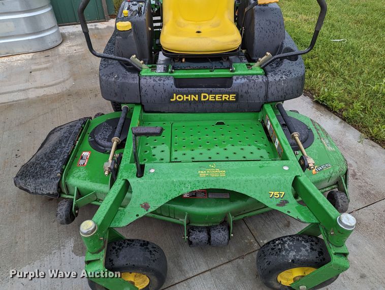 image for item MO9036 John Deere 727  ZTR lawn mower
