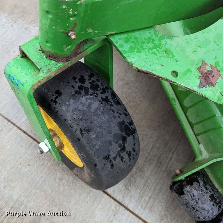 image for item MO9036 John Deere 727  ZTR lawn mower