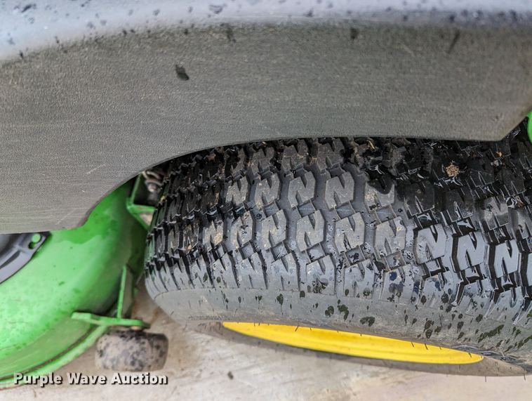 image for item MO9036 John Deere 727  ZTR lawn mower