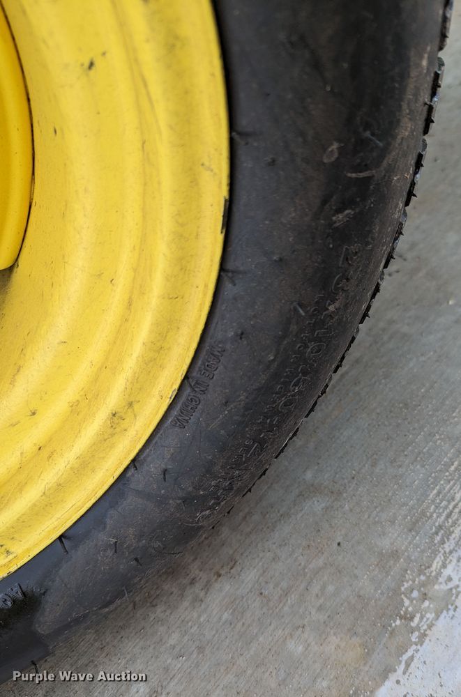 image for item MO9036 John Deere 727  ZTR lawn mower