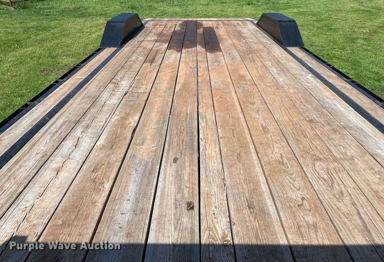 image for item MR9053 2018 Durabilt  equipment trailer