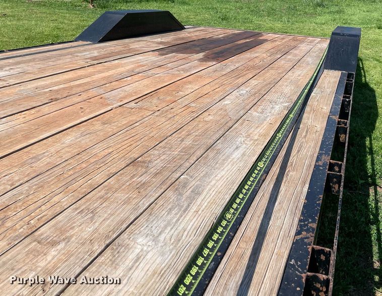 image for item MR9053 2018 Durabilt  equipment trailer