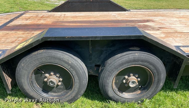 image for item MR9053 2018 Durabilt  equipment trailer
