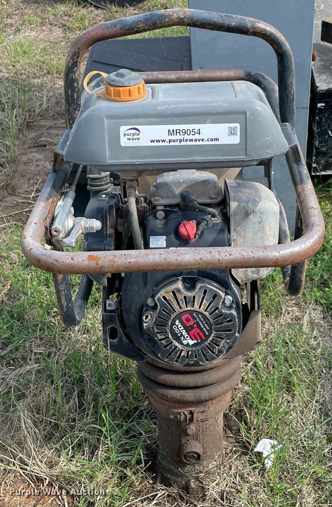 image for item MR9054 Mikasa  plate compactor