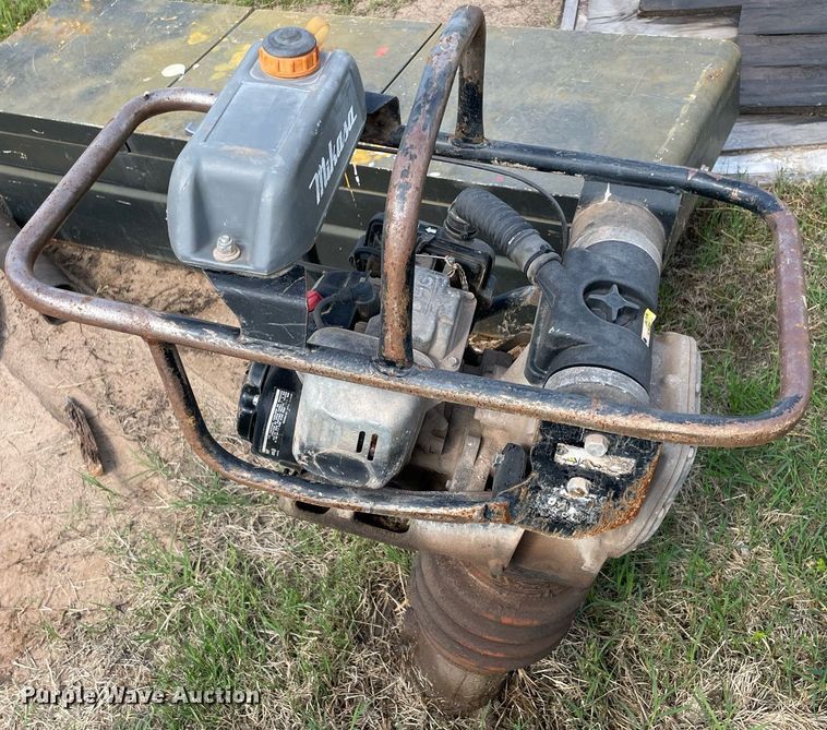 image for item MR9054 Mikasa  plate compactor