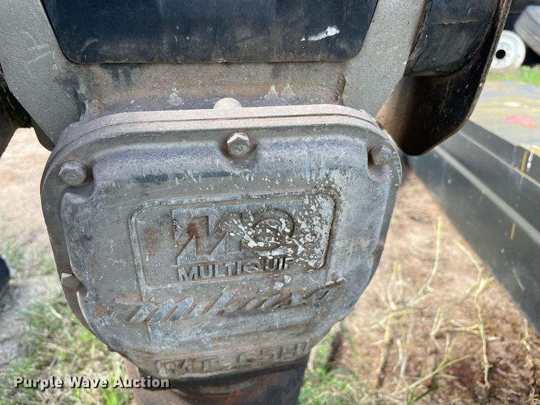 image for item MR9054 Mikasa  plate compactor