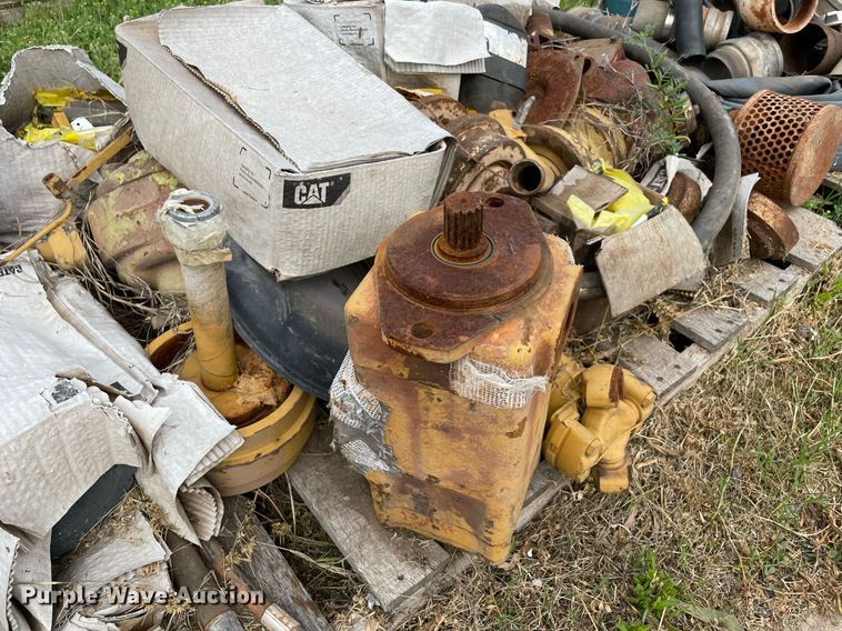 image for item MR9056 Caterpillar parts