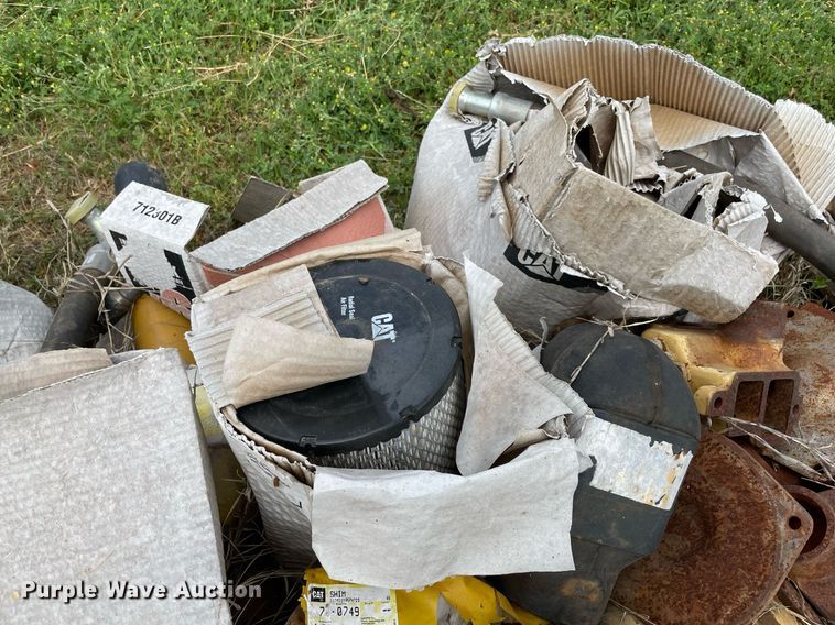 image for item MR9056 Caterpillar parts