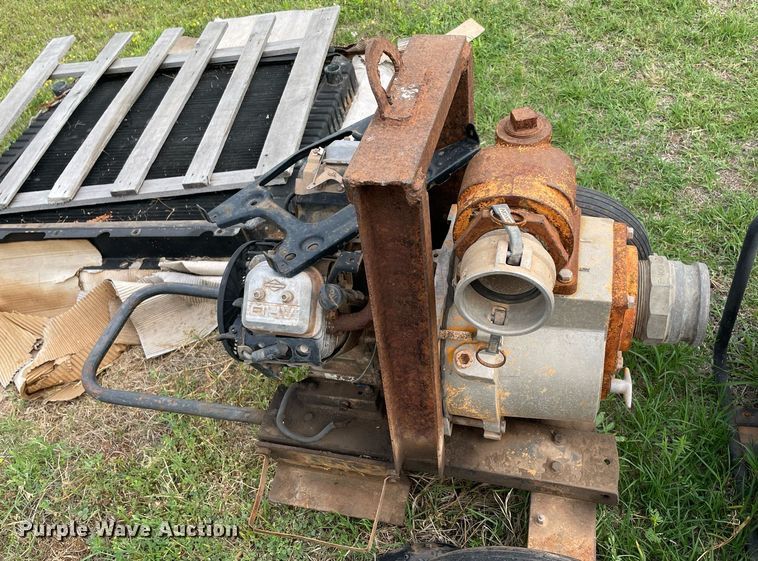 image for item MR9057 (3) pumps