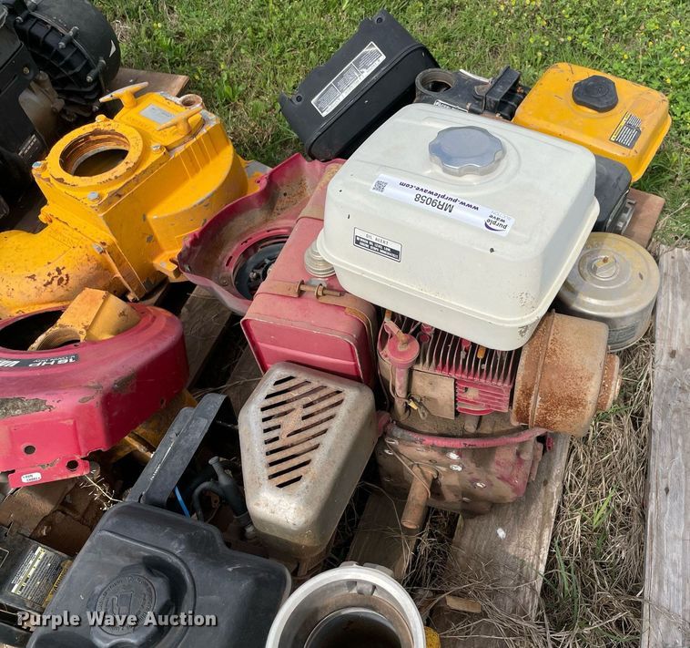 image for item MR9058 (12) gas engines