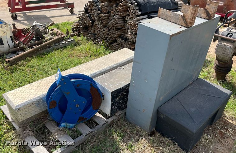 image for item MR9060 Tools