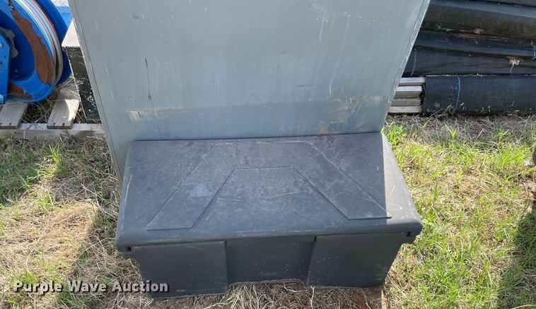 image for item MR9060 Tools