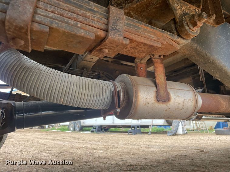 image for item MS9677 2012 Dodge Ram 5500HD  Crew Cab truck cab and chassis