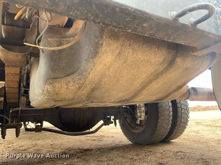 image for item MS9677 2012 Dodge Ram 5500HD  Crew Cab truck cab and chassis