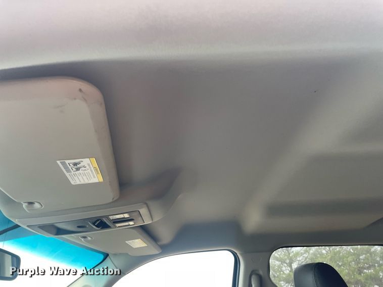 image for item MS9677 2012 Dodge Ram 5500HD  Crew Cab truck cab and chassis