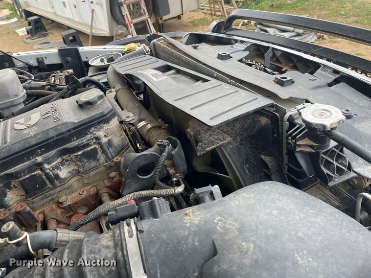 image for item MS9677 2012 Dodge Ram 5500HD  Crew Cab truck cab and chassis