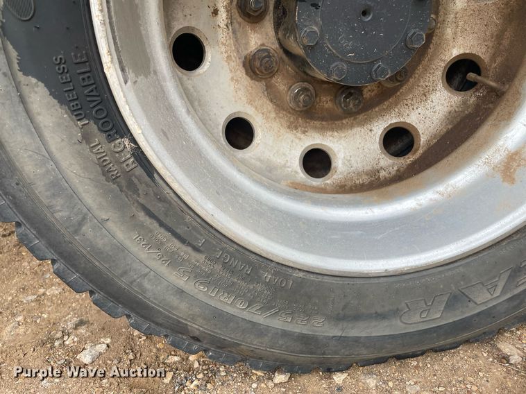 image for item MS9677 2012 Dodge Ram 5500HD  Crew Cab truck cab and chassis