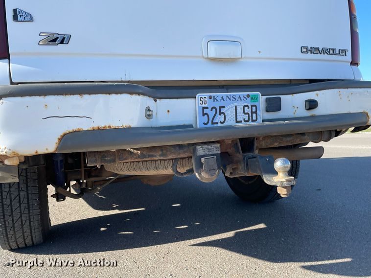 image for item MS9700 2002 Chevrolet Tahoe  SUV