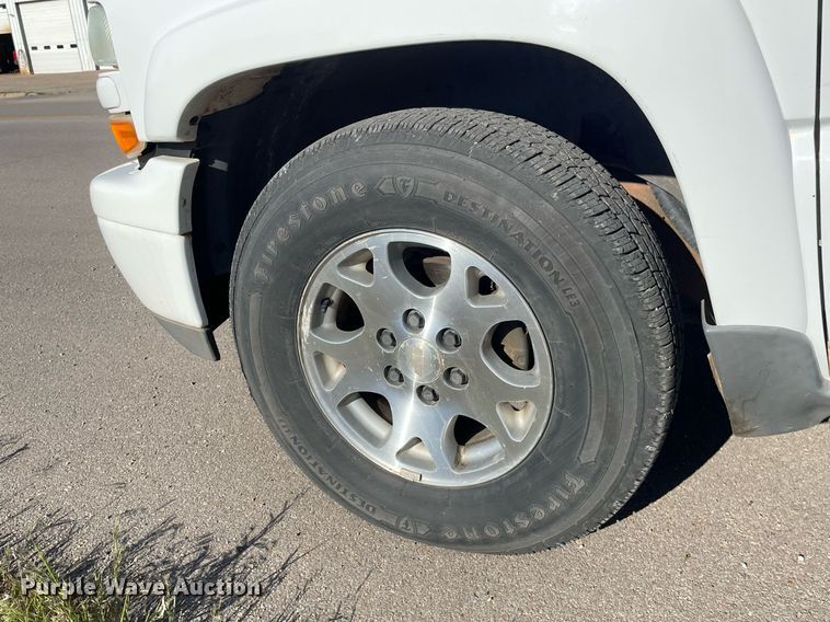 image for item MS9700 2002 Chevrolet Tahoe  SUV