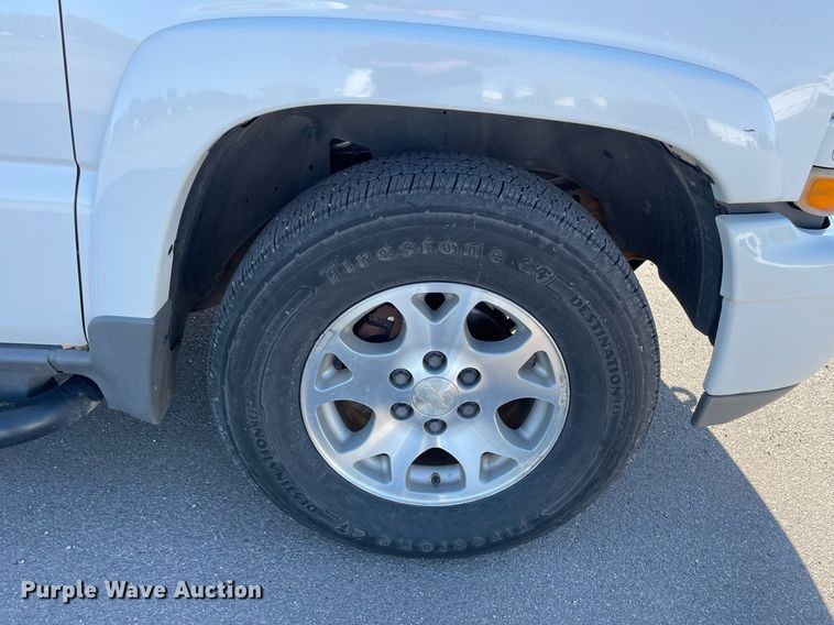 image for item MS9700 2002 Chevrolet Tahoe  SUV