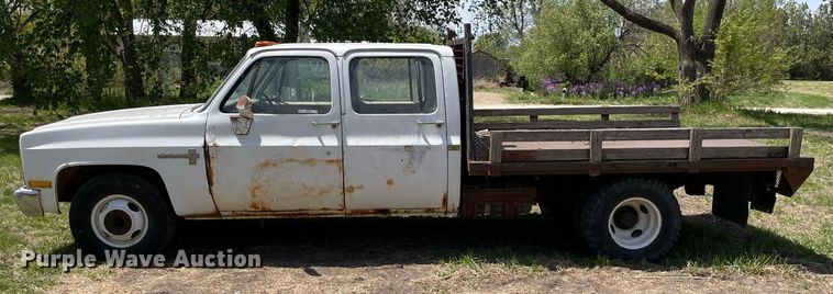 image for item MS9754 1982 Chevrolet C30  Crew Cab flatbed pickup truck