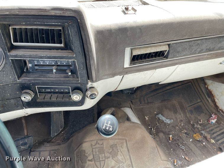 image for item MS9754 1982 Chevrolet C30  Crew Cab flatbed pickup truck