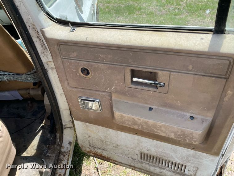 image for item MS9754 1982 Chevrolet C30  Crew Cab flatbed pickup truck