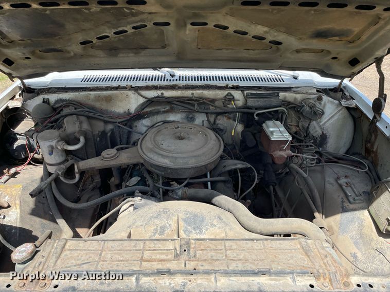 image for item MS9754 1982 Chevrolet C30  Crew Cab flatbed pickup truck