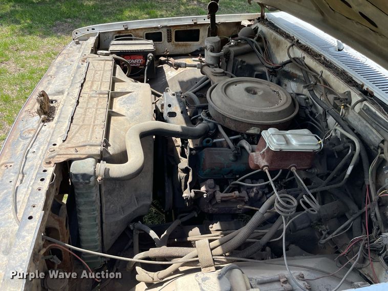 image for item MS9754 1982 Chevrolet C30  Crew Cab flatbed pickup truck