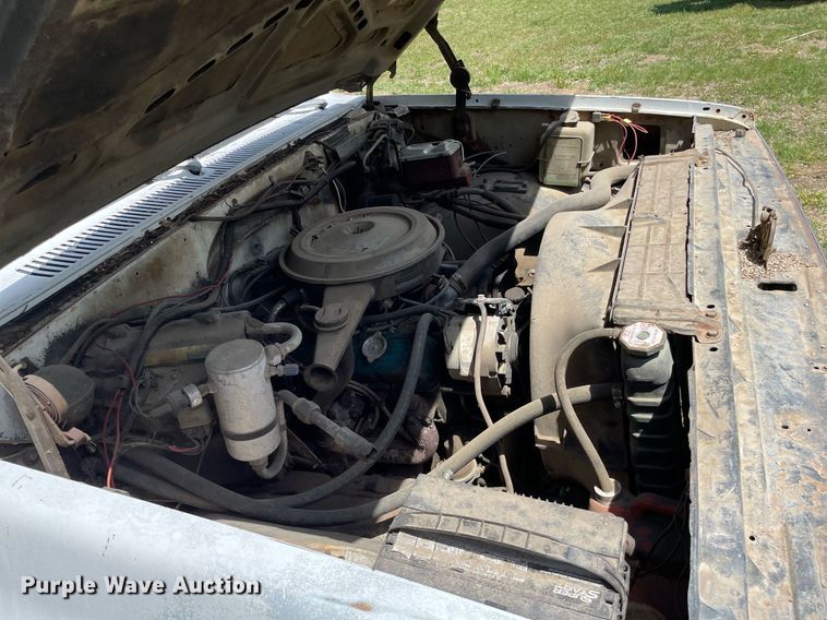 image for item MS9754 1982 Chevrolet C30  Crew Cab flatbed pickup truck