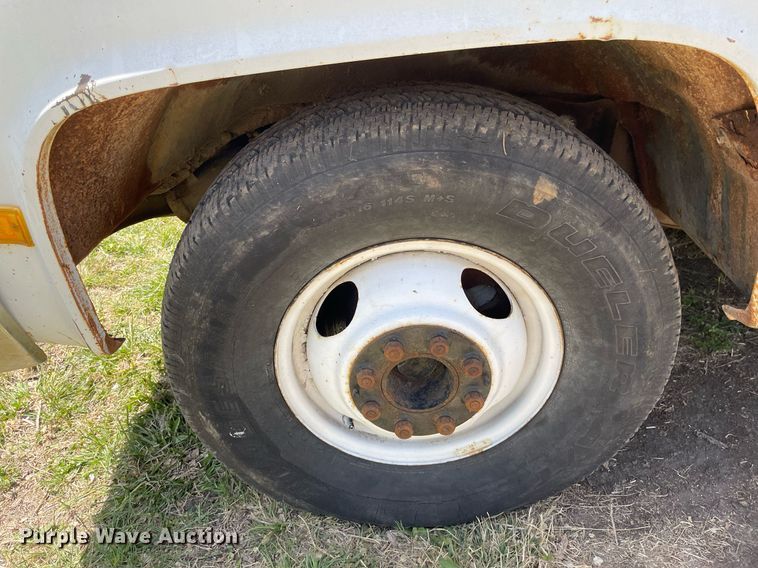 image for item MS9754 1982 Chevrolet C30  Crew Cab flatbed pickup truck