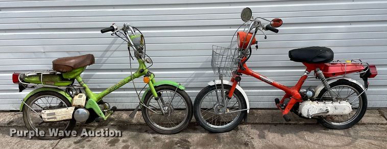 image for item MS9769 (2) 1979 Honda Express bicycles